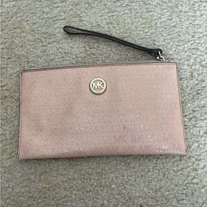 Michael Kors wristlet